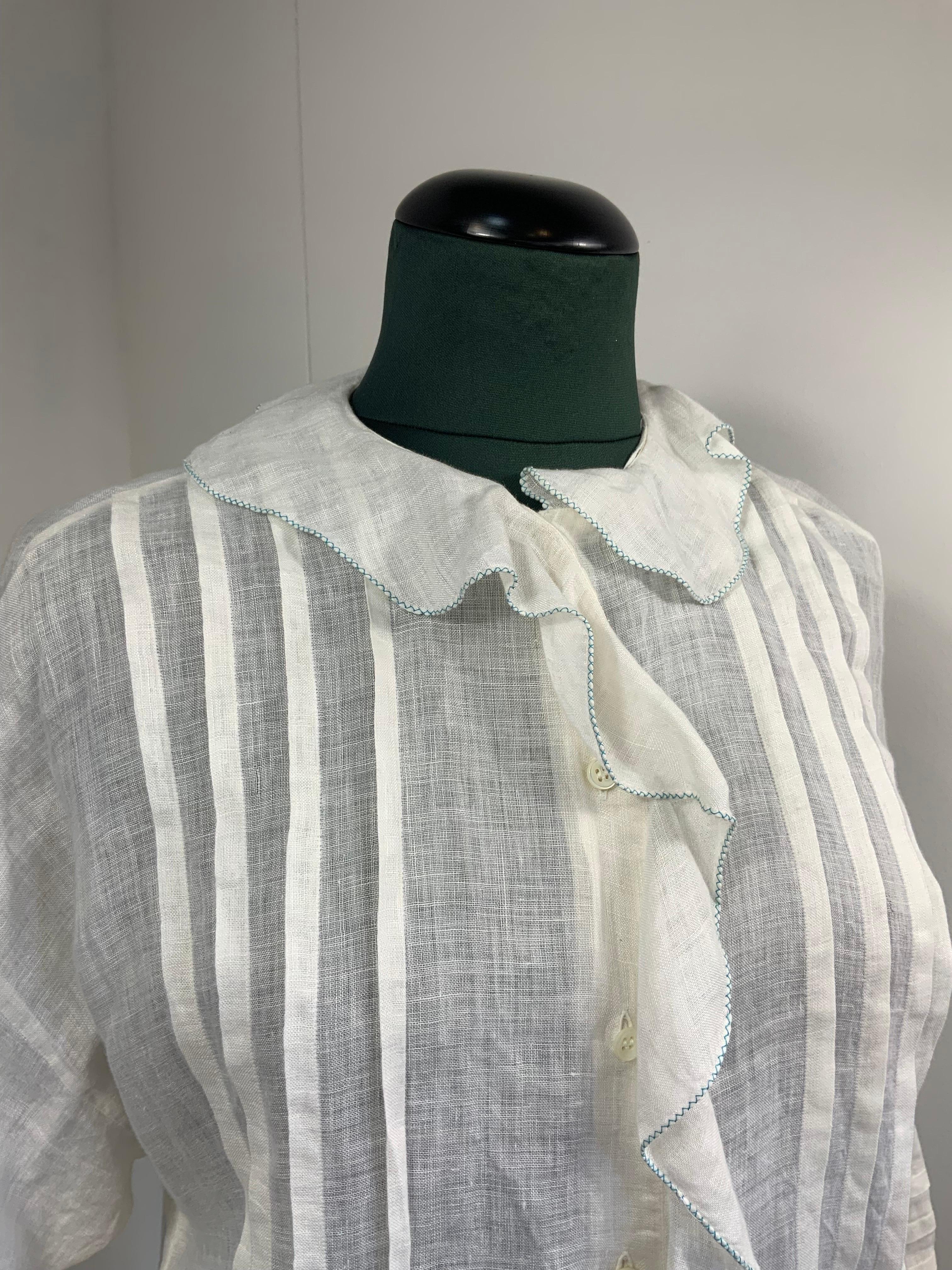 Gucci vintage linen shirt. In Good Condition For Sale In Carnate, IT