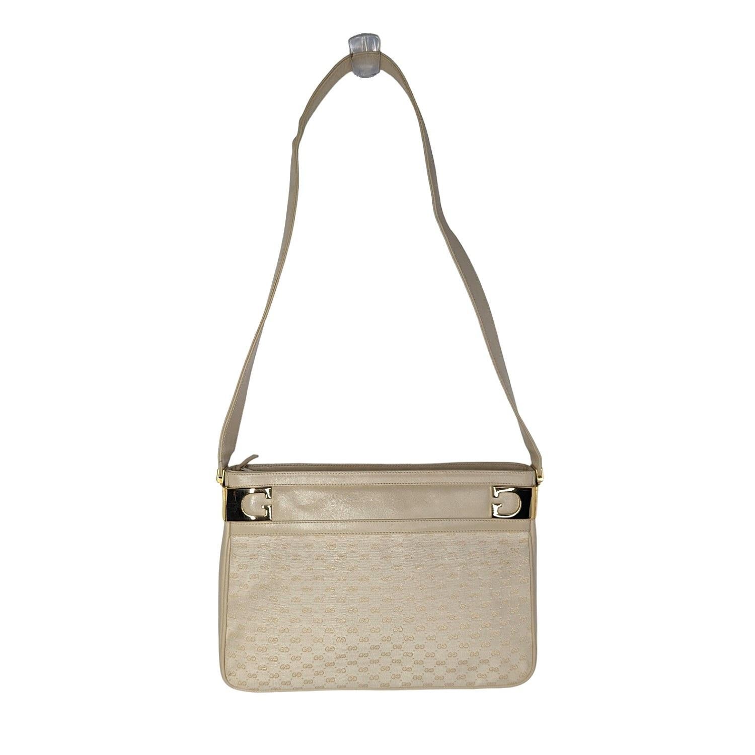 Blanc Gucci Vintage Micro GG Sac à bandoulière en tissu blanc en vente