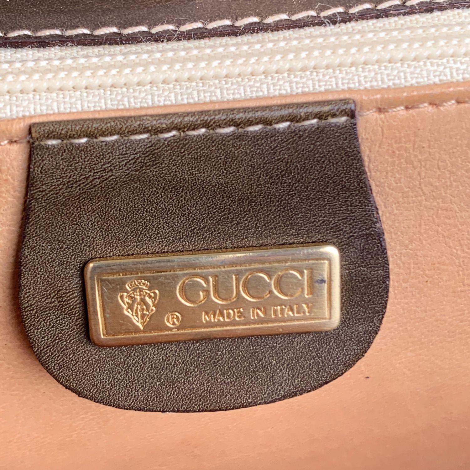 Gucci Vintage Military Green Leather Handbag Wood Handle 4