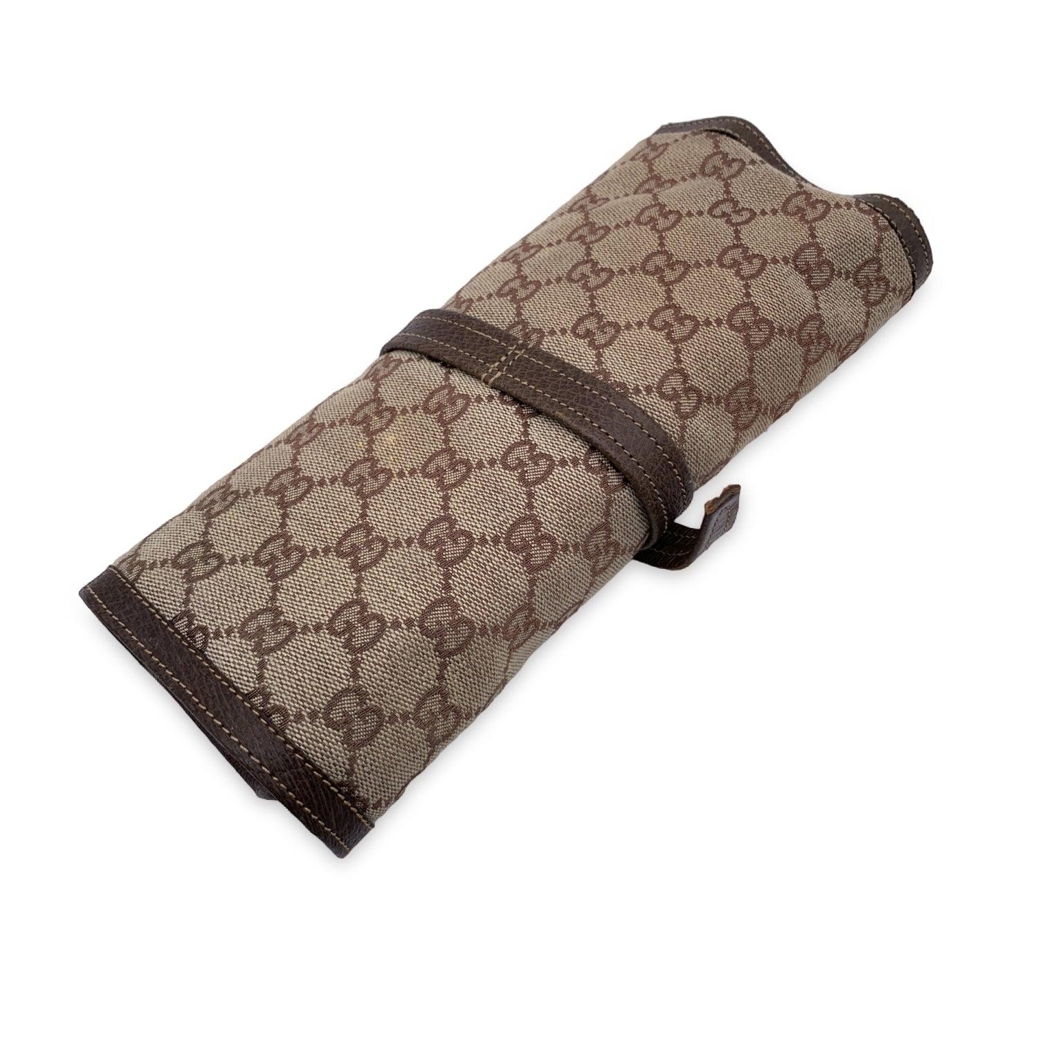Gucci Vintage Monogram Canvas Jewelry Roll Holder Travel Case In Good Condition In Rome, Rome