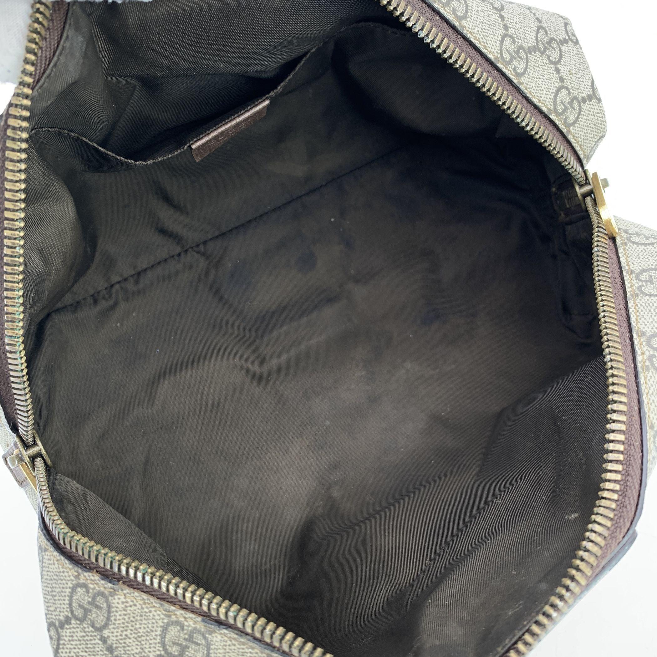 Gucci Vintage Monogram Canvas Ophidia Clutch Wash Cosmetic Bag Excellent état - En vente à Rome, Rome