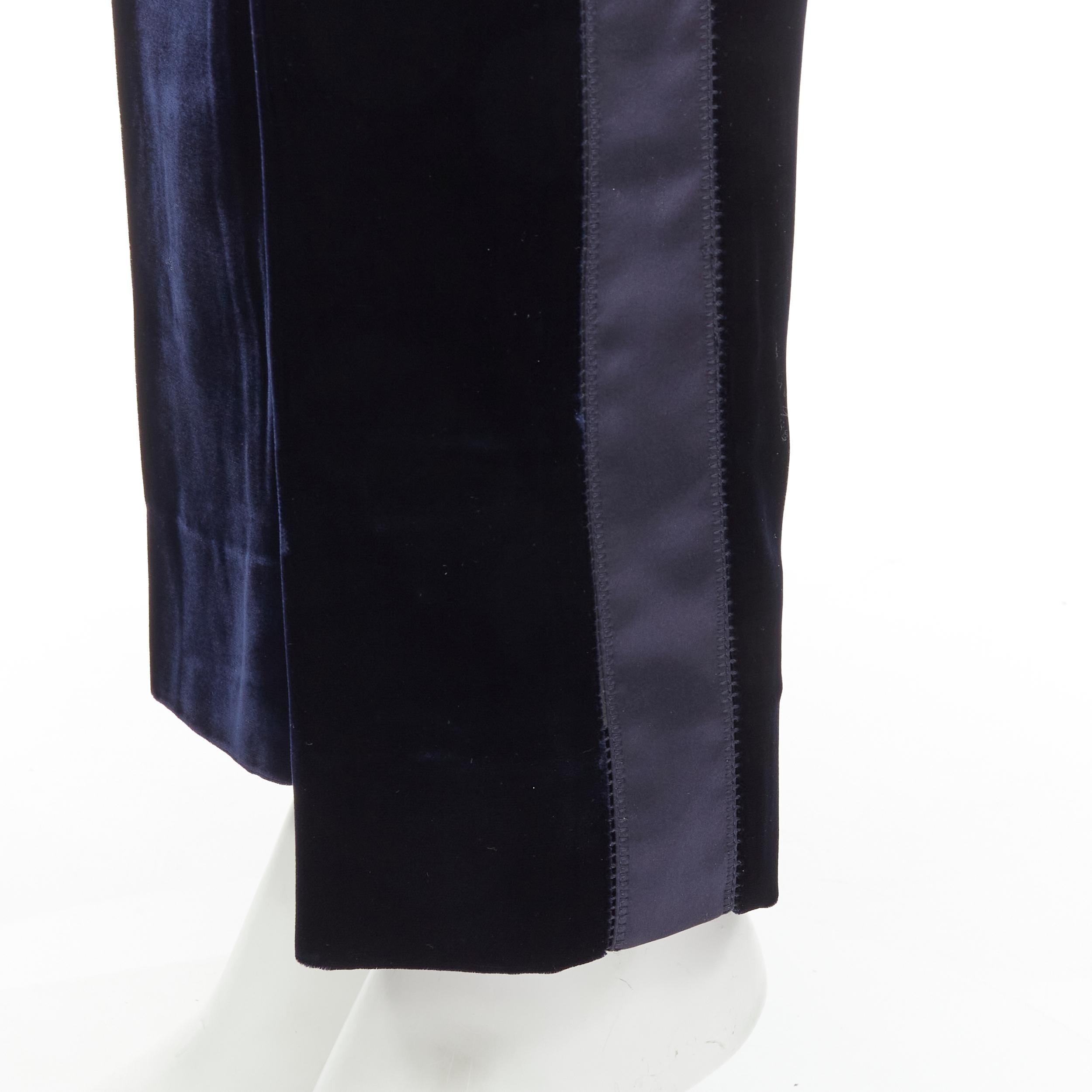 Women's GUCCI Vintage navy blue velvet ladder seam side stripe tuxedo pants IT38 XS For Sale