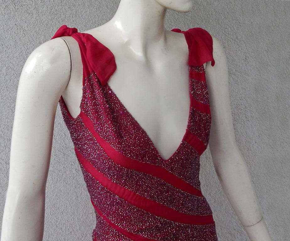 Rouge Robe de soirée perlée Gucci Vintage Opulent   NWT en vente