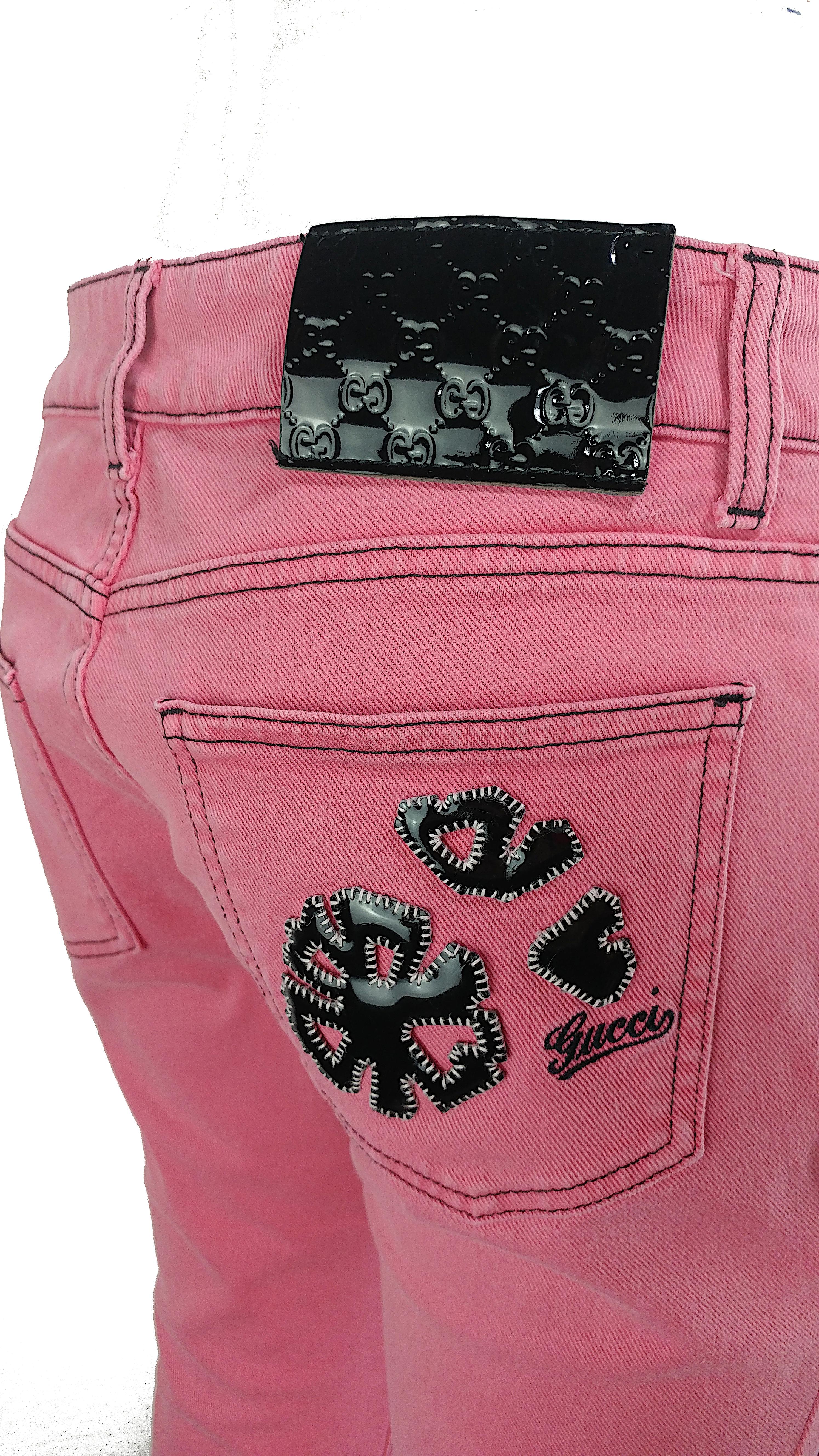 Women's GUCCI - Vintage Pink Jeans with Black Stitchings and Patches  Size 6US 38EU