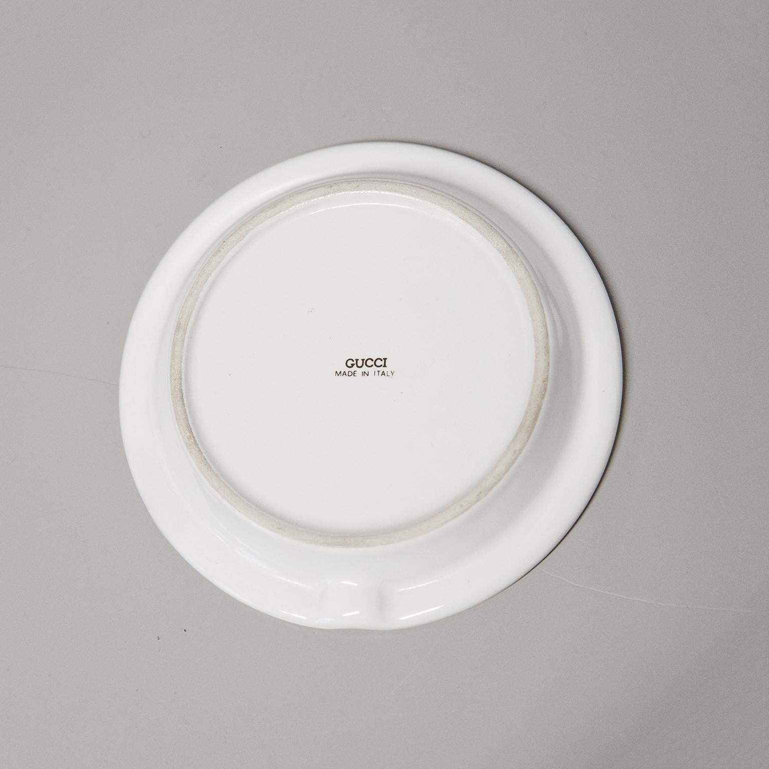Gucci Vintage Porcelain Plates 1970s In Good Condition In Munich, DE