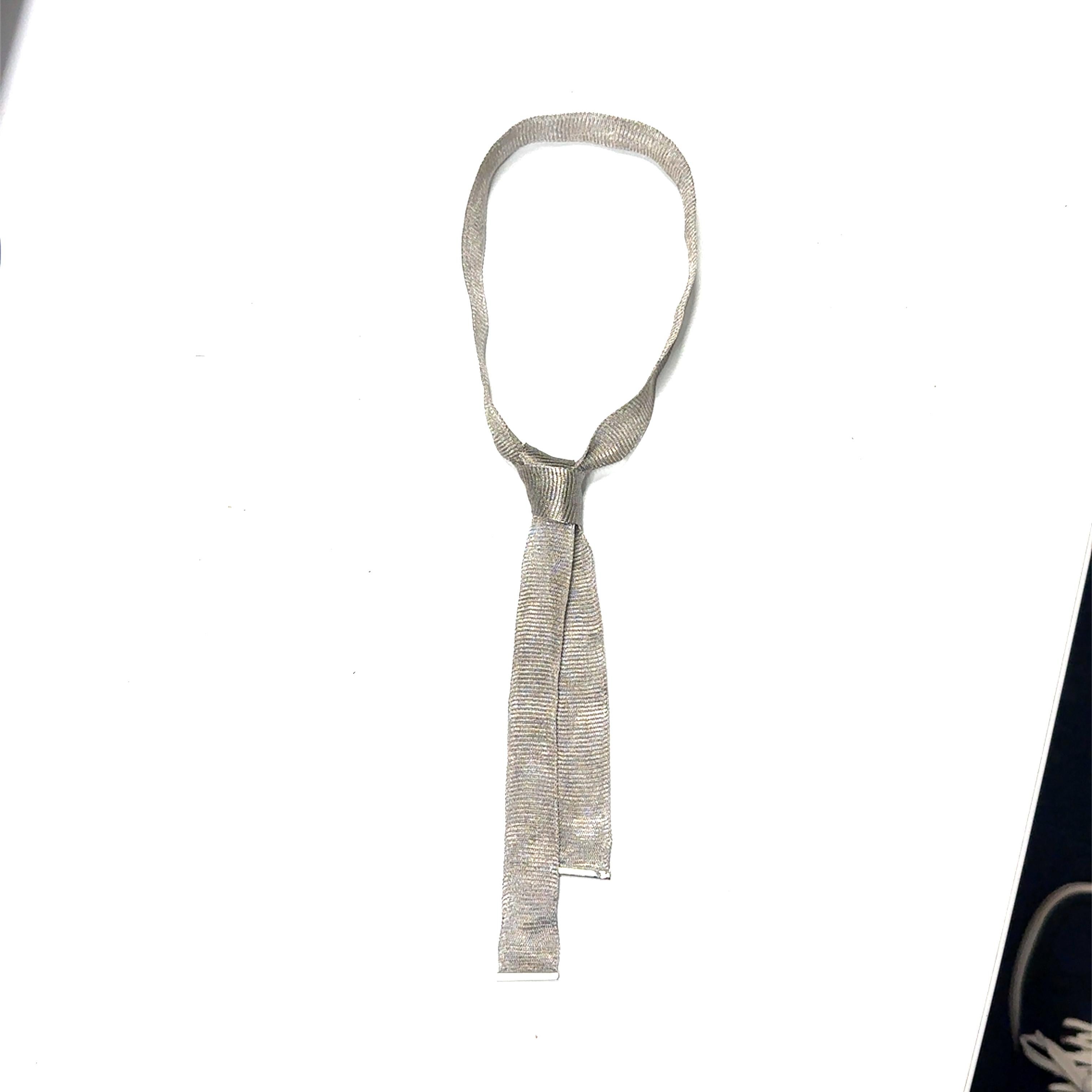 Gucci Vintage Rare White Gold Mesh Tie Necklace For Sale 4