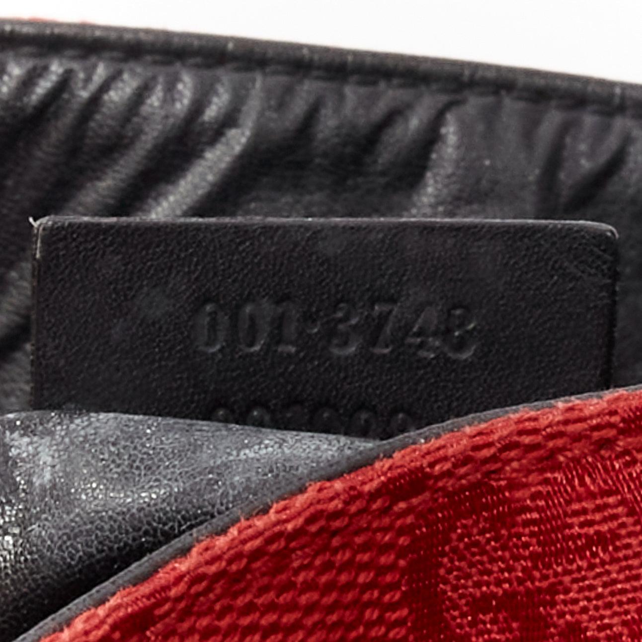 GUCCI Vintage red GG monogram canvas black leather drawstring bag For Sale 6