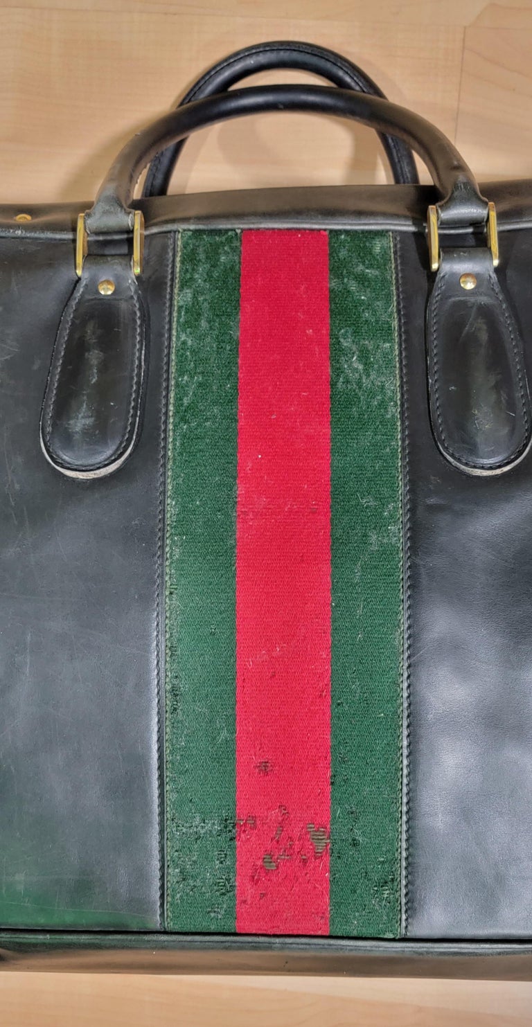 Italian Gucci Vintage Red Green Ribbon Leather Suitcase For Sale