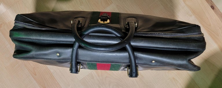 20th Century Gucci Vintage Red Green Ribbon Leather Suitcase For Sale