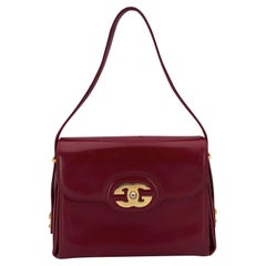 Gucci Vintage Red Leather Gold Metal GG Logo Flap Shoulder Bag