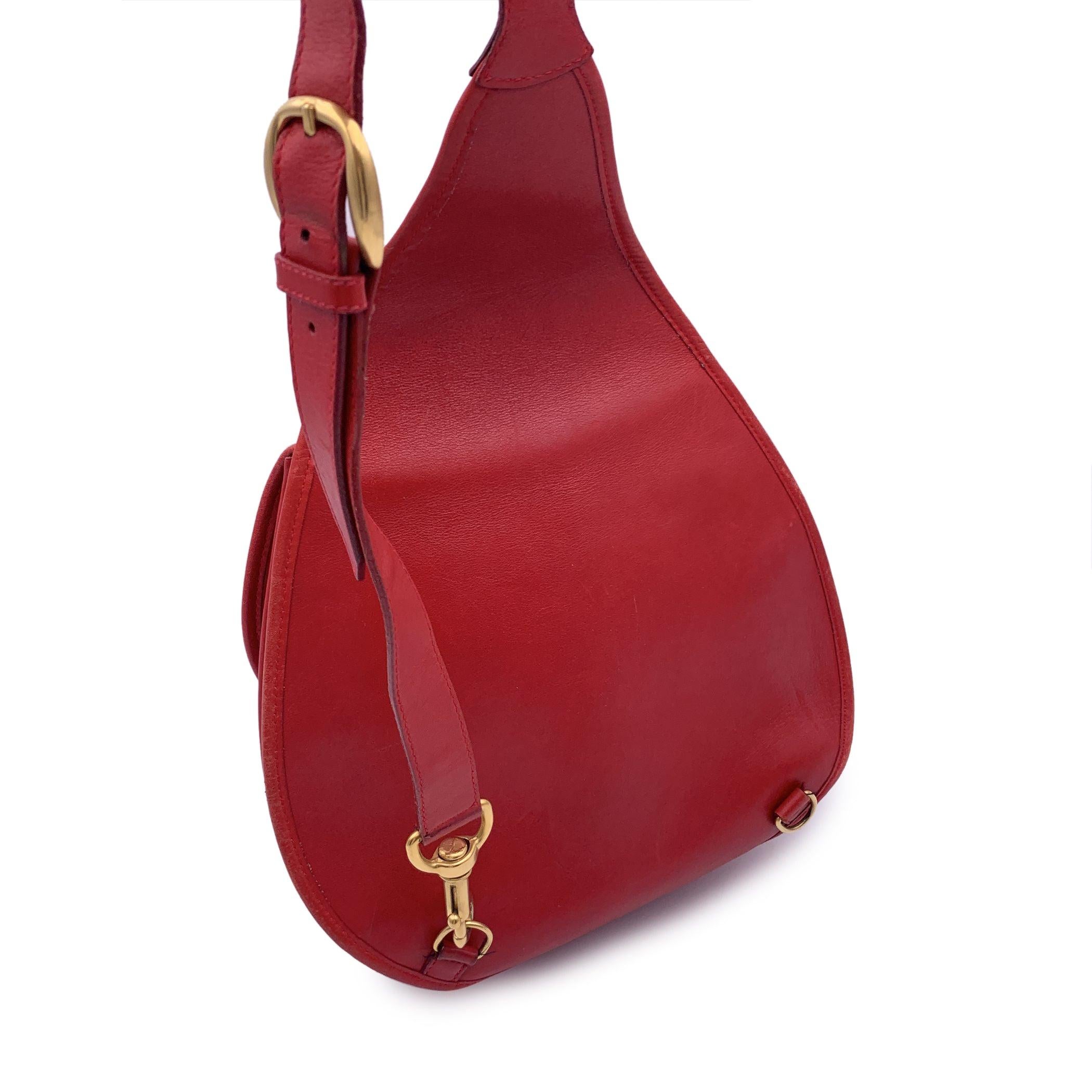 Gucci Vintage Red Leather Horsebit Backpack Sling Shoulder Bag In Good Condition In Rome, Rome