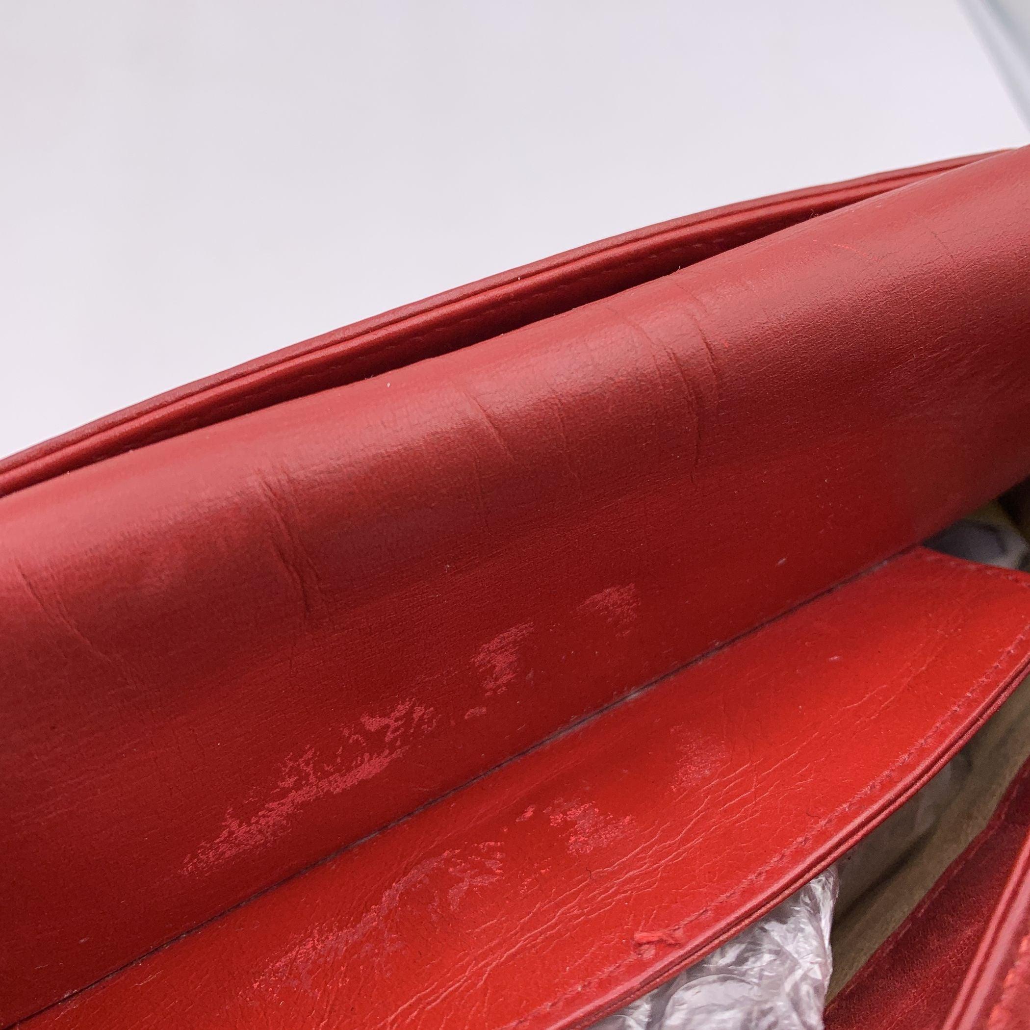 Gucci Vintage Red Leather Rectangular Bucket Shoulder Bag 3