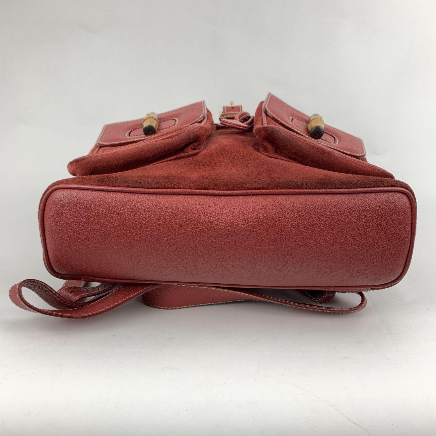 Gucci Vintage Red Suede and Leather Bamboo Backpack Shoulder Bag In Good Condition In Rome, Rome