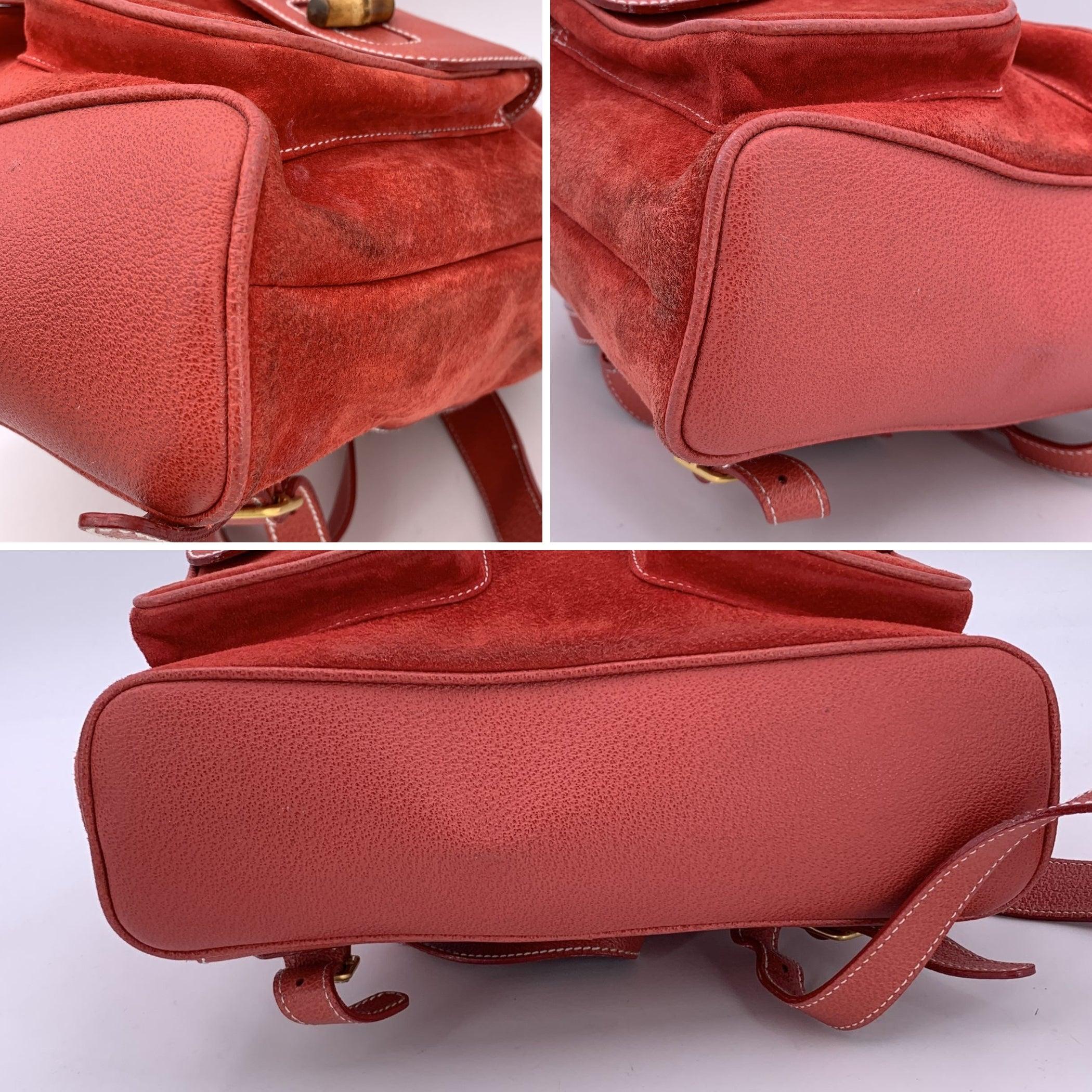 Gucci Vintage Red Suede and Leather Bamboo Backpack Shoulder Bag In Good Condition For Sale In Rome, Rome