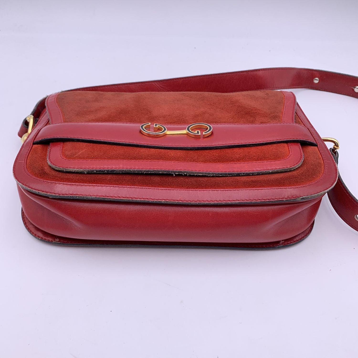 Women's Gucci Vintage Red Suede and Leather Flap Shoulder Bag For Sale