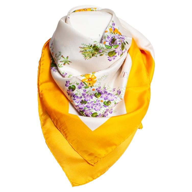 Gucci, Sciarpa vintage con stampa floreale
