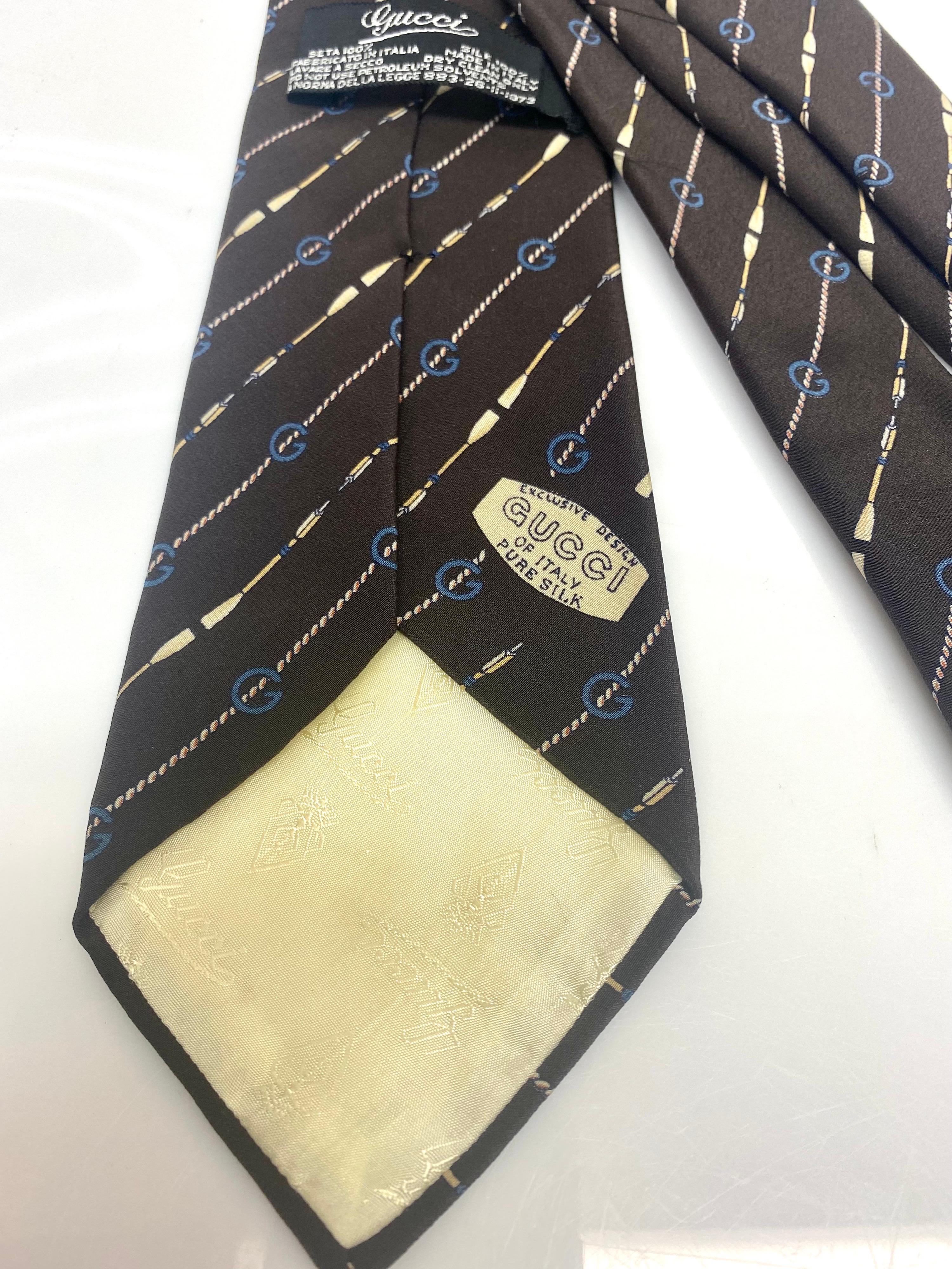 Gucci Vintage Silk Brown and Beige Print GG Tie  In Good Condition In West Palm Beach, FL