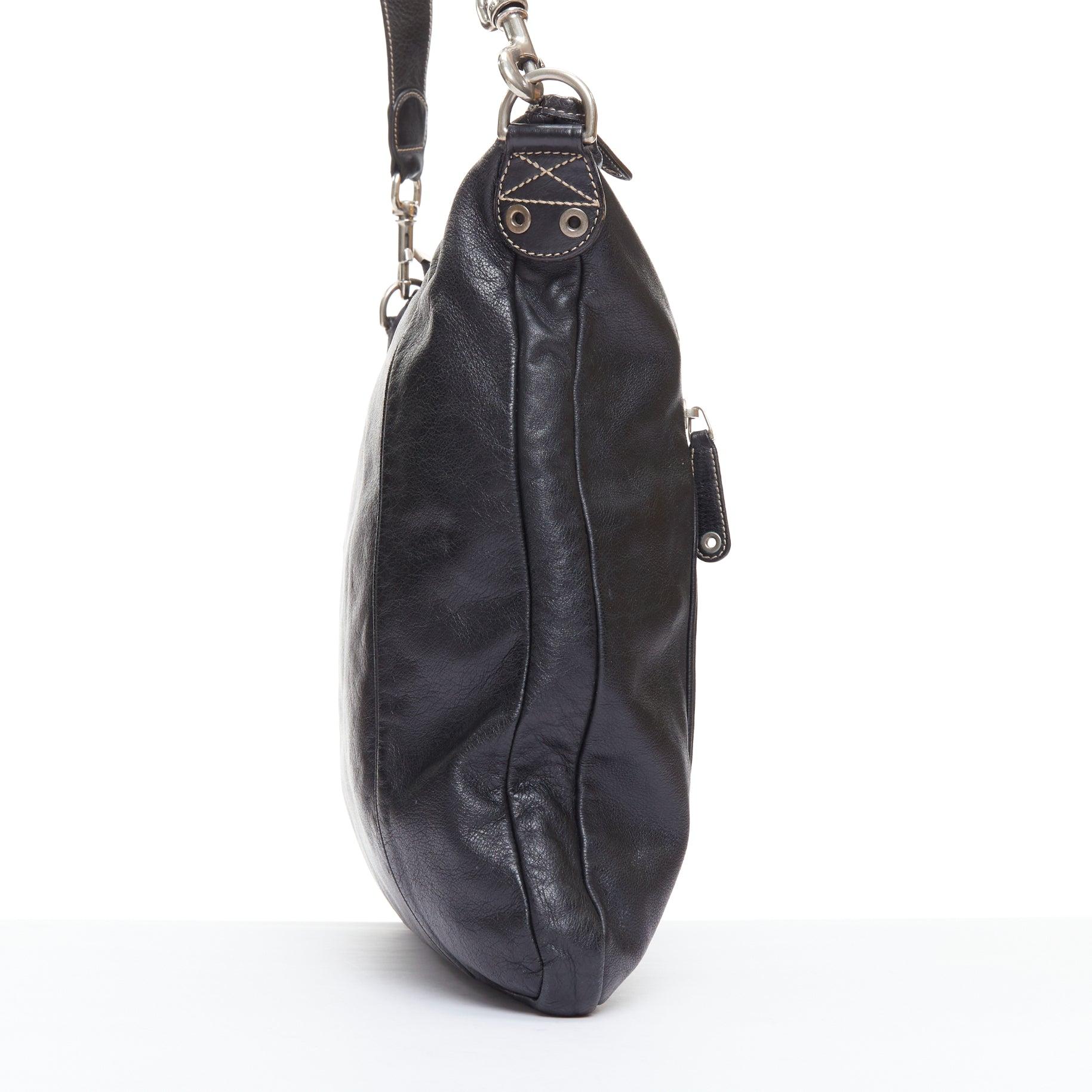 GUCCI Vintage Sima black leather crest logo crossbody bag In Fair Condition In Hong Kong, NT