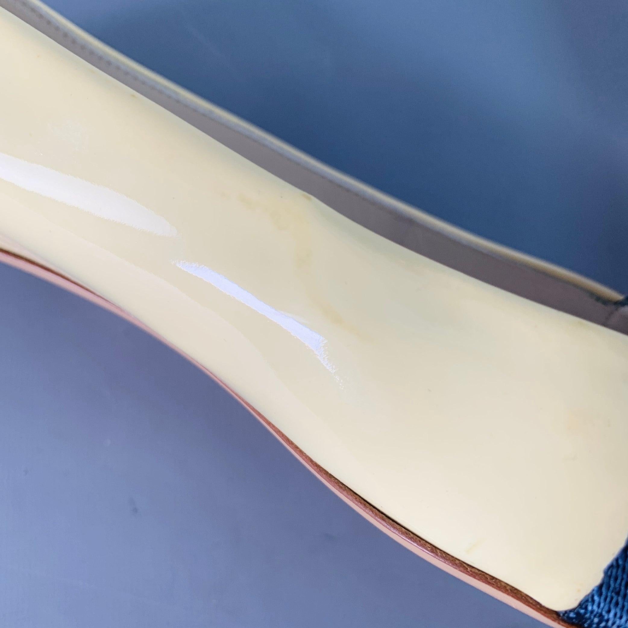GUCCI Vintage Size 10 Vernice Beige Red Blue Patent Leather Web Bamboo Buckle Flats For Sale 7