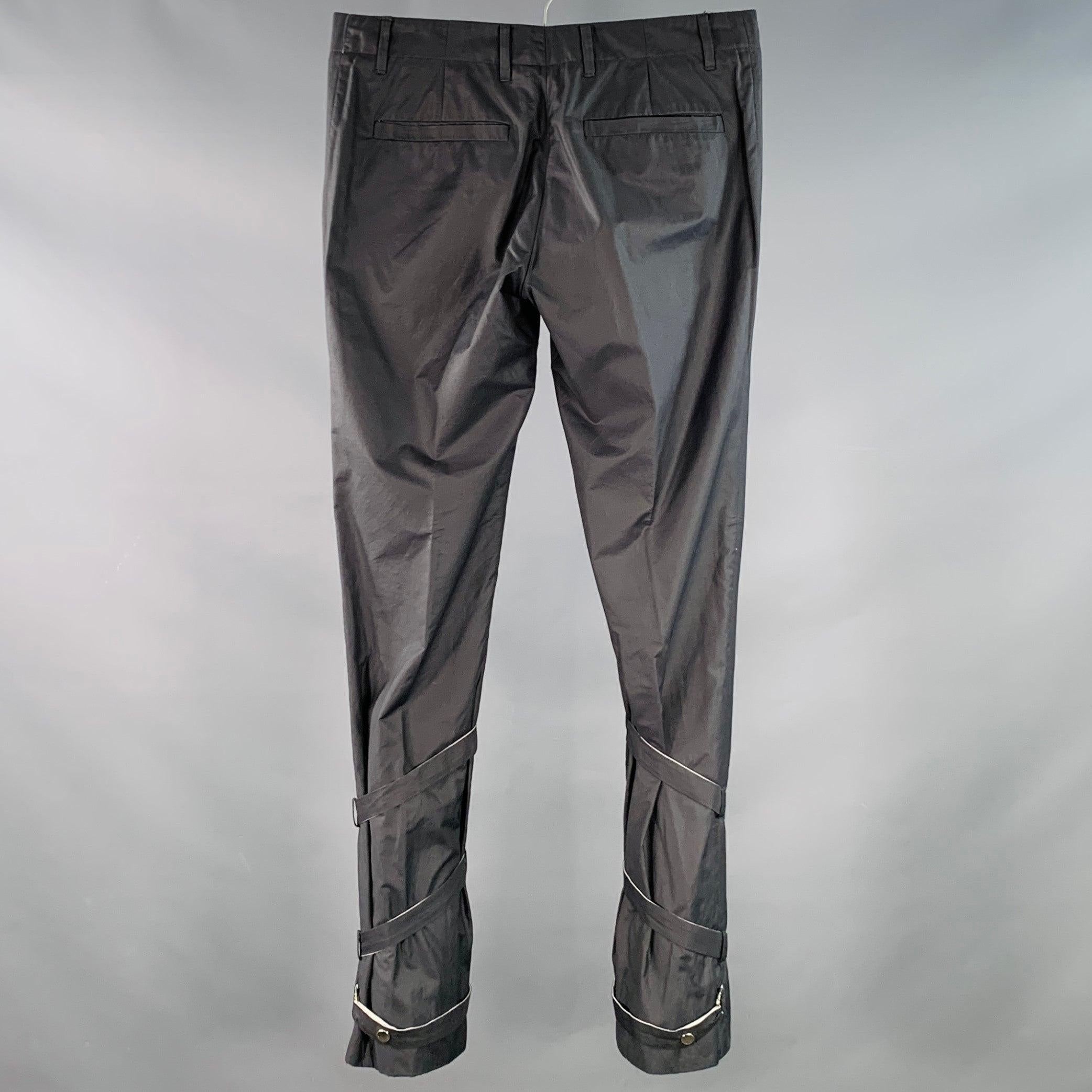 Black GUCCI Vintage Size 30 Grey Cotton Blend Super Skinny Bondage Casual Pants For Sale