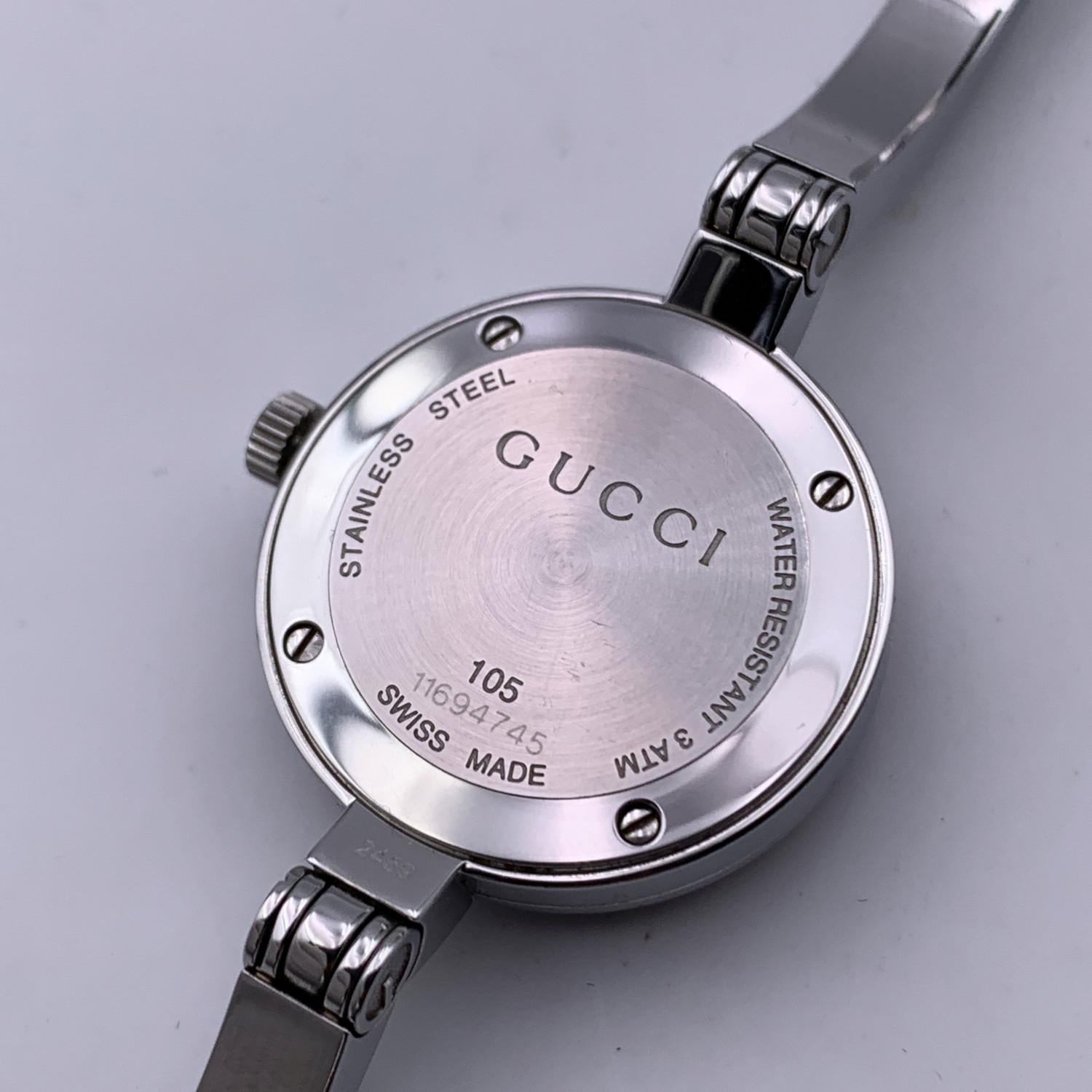 Gucci Vintage Stainless Steel Mod 105 L Bangle Watch Garnet Bezel In Excellent Condition In Rome, Rome