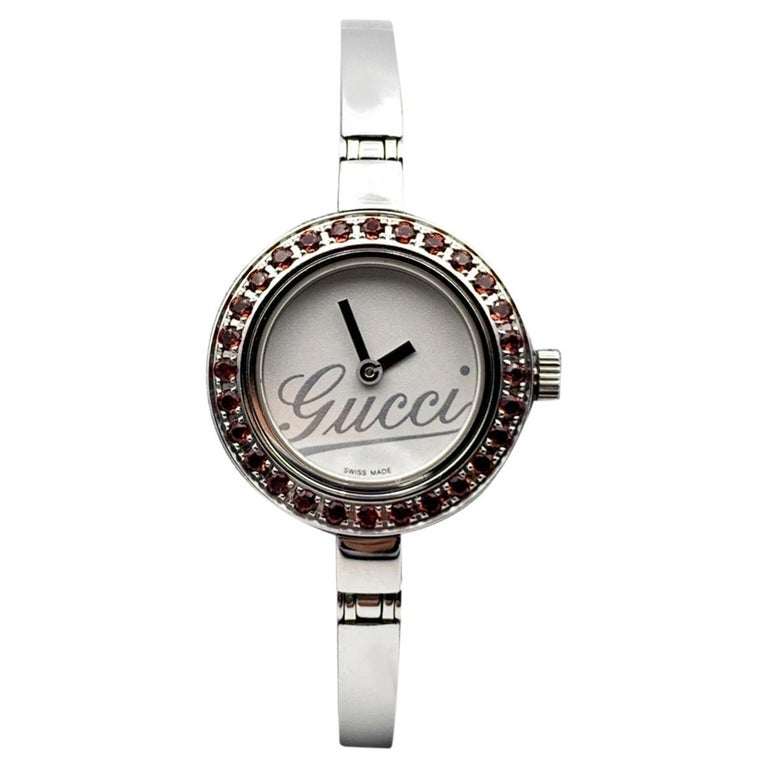 Gucci Vintage Stainless Steel Mod 105 L Bangle Watch Garnet  display picture 3