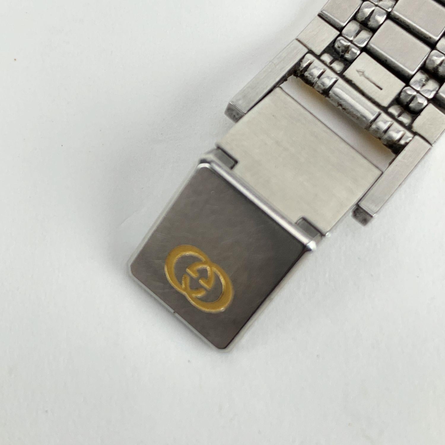 Gucci Vintage Stainless Steel Mod 9000 M Unisex Wrist Watch In Good Condition In Rome, Rome