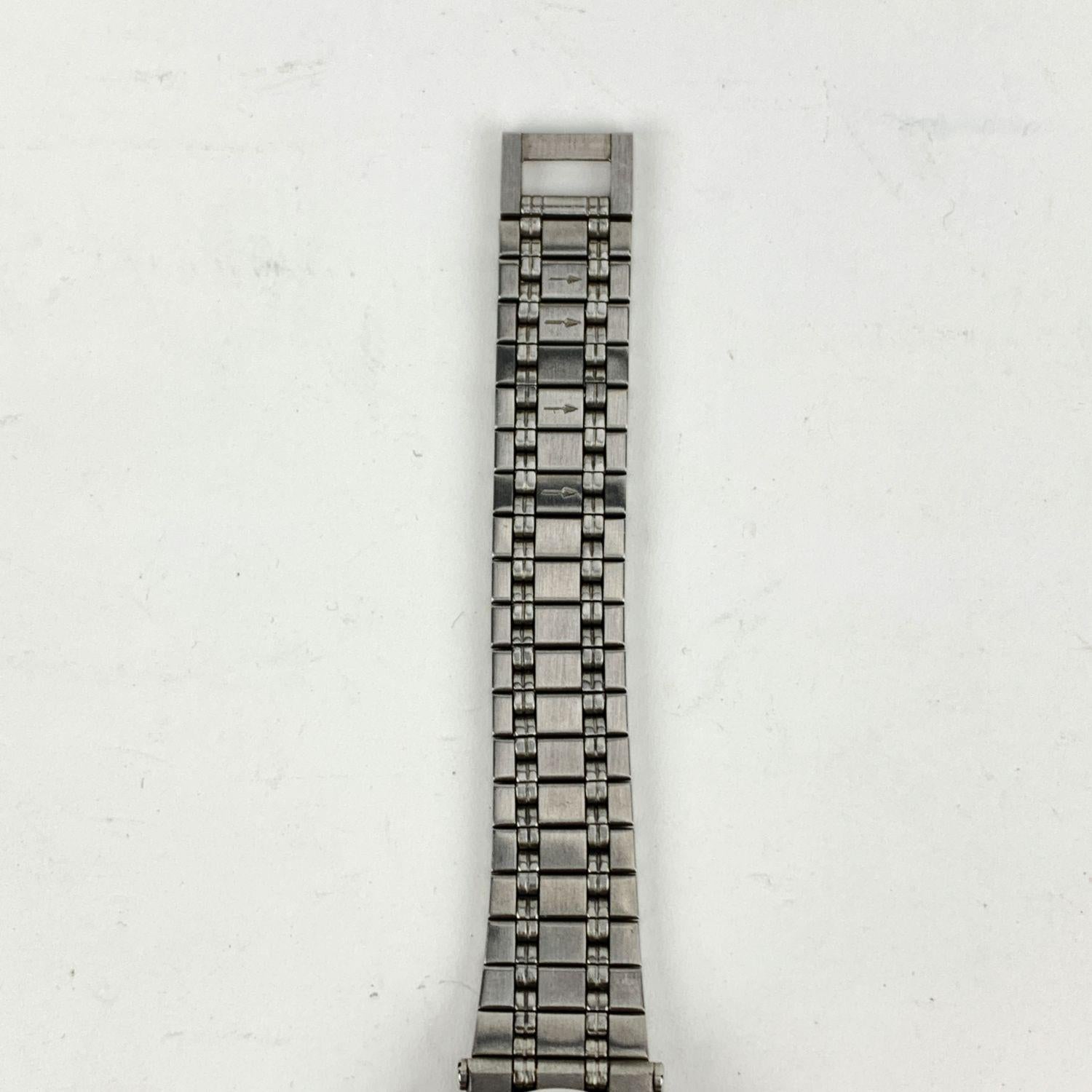 Gucci Vintage Stainless Steel Mod 9100 L Wrist Watch Black Dial 3