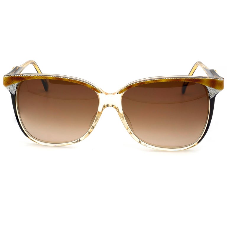 Gucci Oversized Cat Eye Sunglasses with Gold Frame