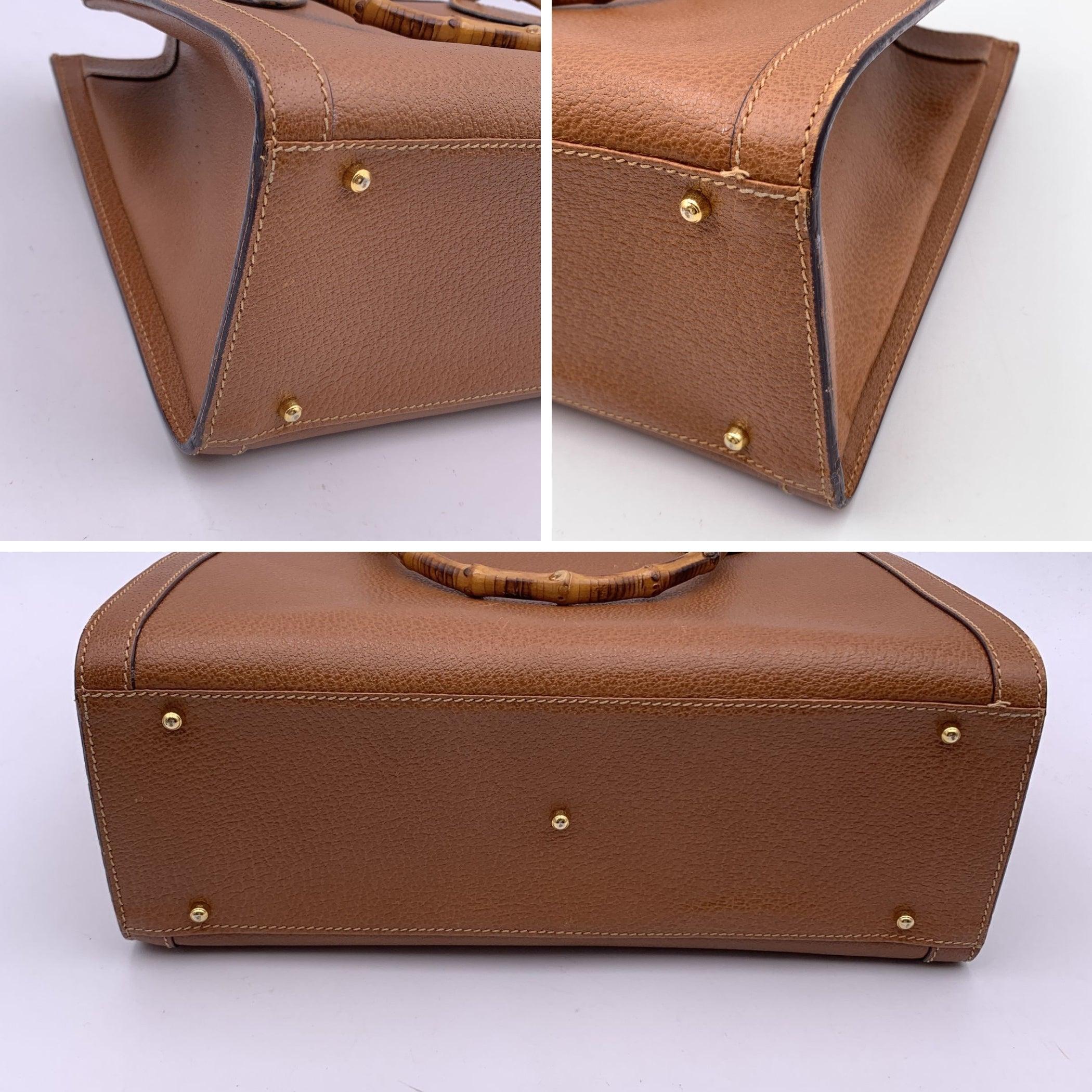 Women's Gucci Vintage Tan Brown Leather Bamboo Princess Diana Tote Bag