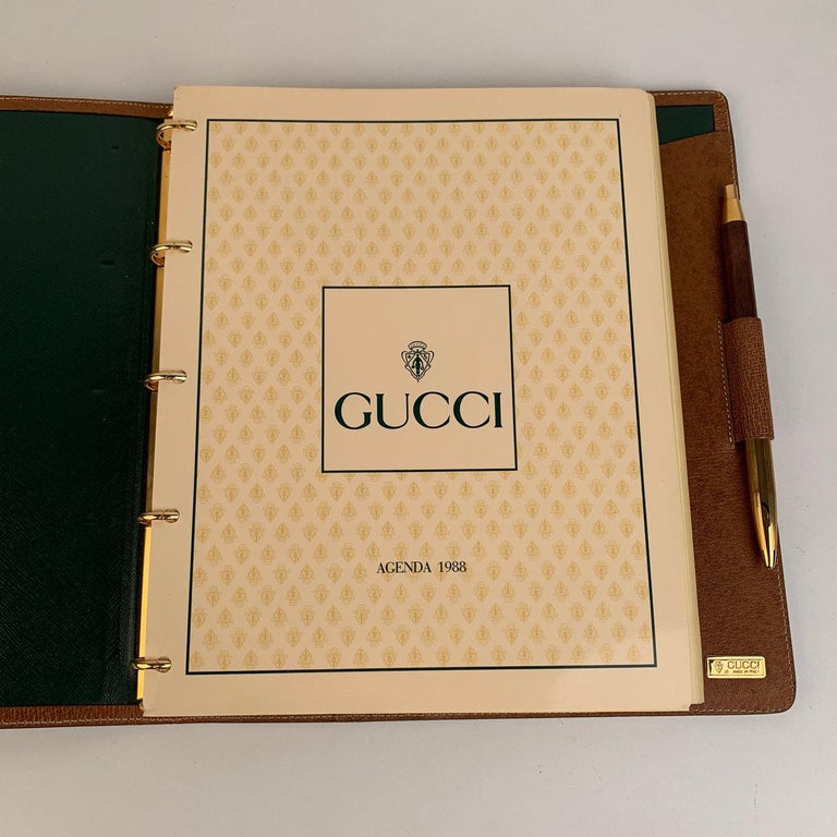 Gucci Vintage Tan Leather 5 Ring 1988 Agenda with Pen For Sale at 1stDibs