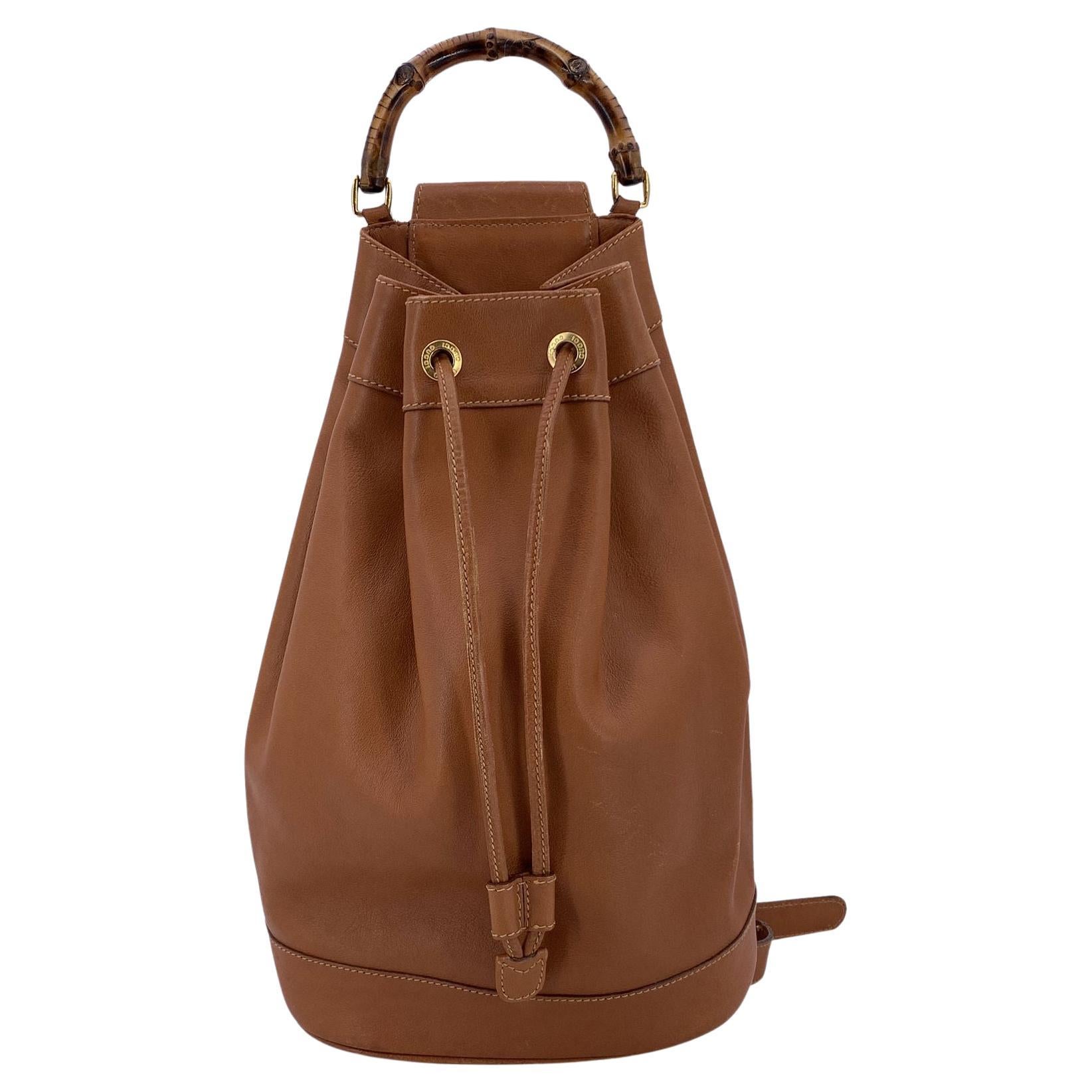 Gucci Vintage Tan Leather Bamboo Bucket One Shoulder Backpack For Sale