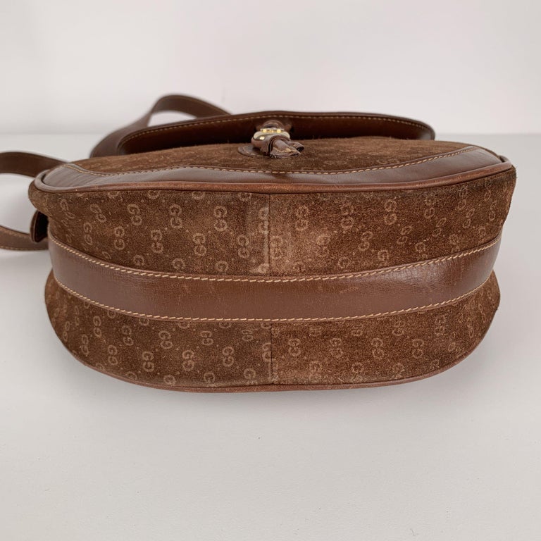Gucci Vintage Tan Monogram Suede and Leather Shoulder Bag For Sale at ...