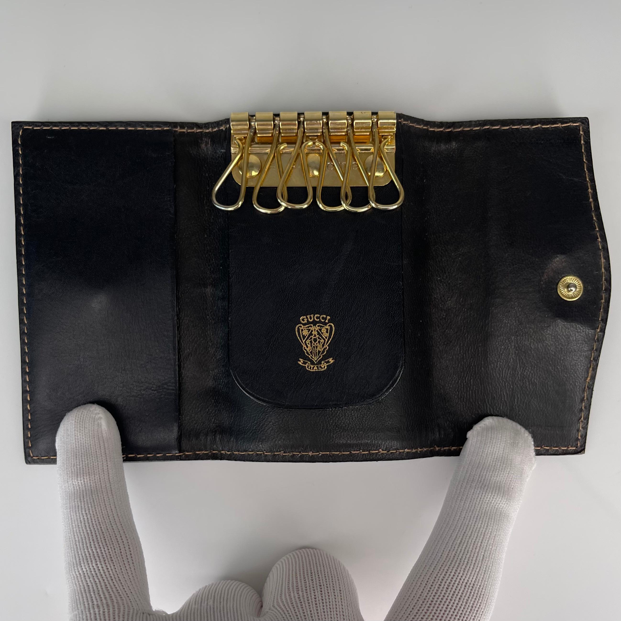 Women's or Men's Gucci Vintage Tri Fold Key Holder Navy