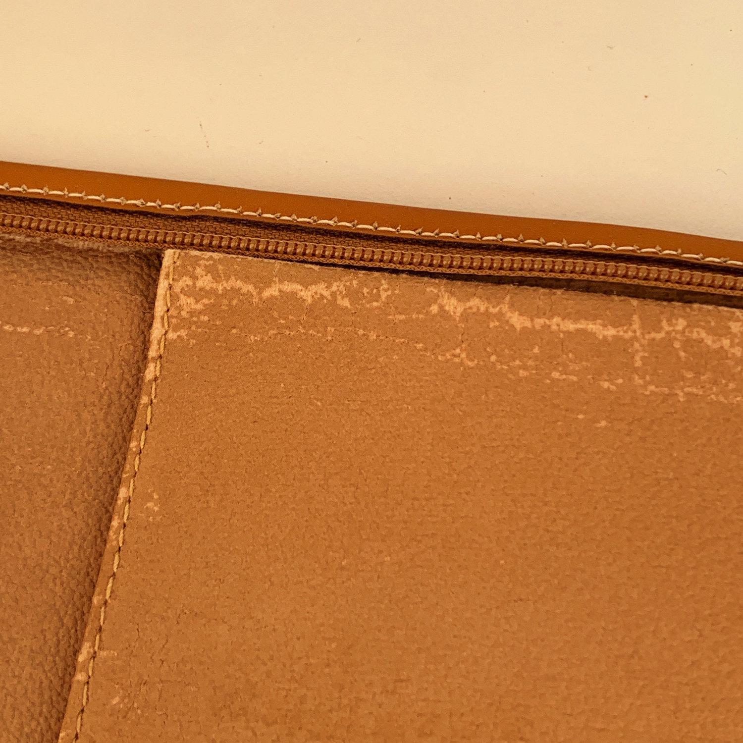 Gucci Vintage Unisex Canvas Leather GG Portfolio Document Holder 3