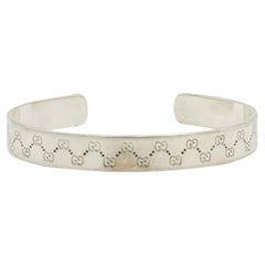 Gucci Vintage Unisex Double Logo Engraved GG Chunky Silver Cuff Bangle Bracelet