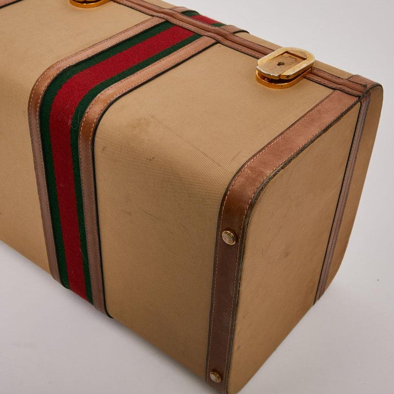 vanity case gucci
