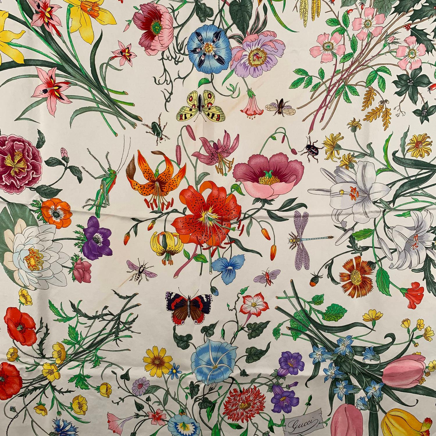 vintage gucci scarf
