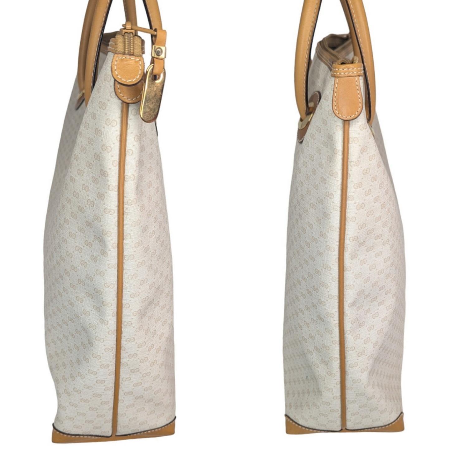 Gucci Vintage White Micro GG Tote In Good Condition In Scottsdale, AZ