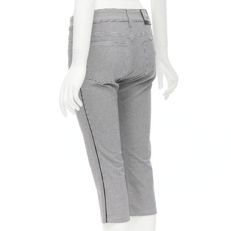 GUCCI Vintage Y2K nero pied de poule 5 tasche al ginocchio pantaloni cropped IT38 XS in vendita 1