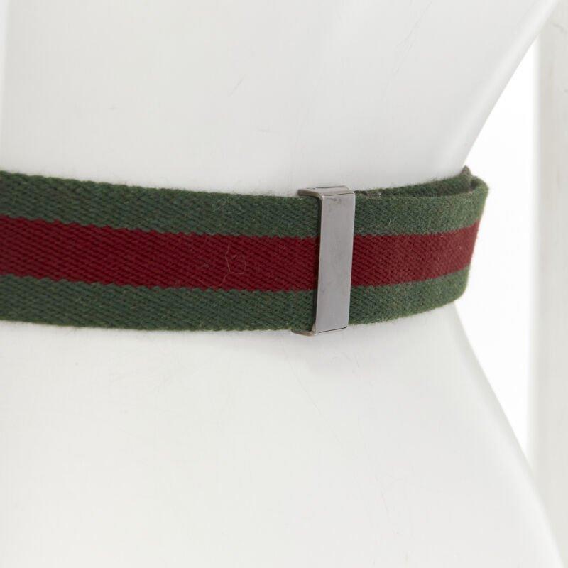GUCCI Vintage Y2K argento rutenio GG fibbia quadrata rosso verde cintura web in vendita 1