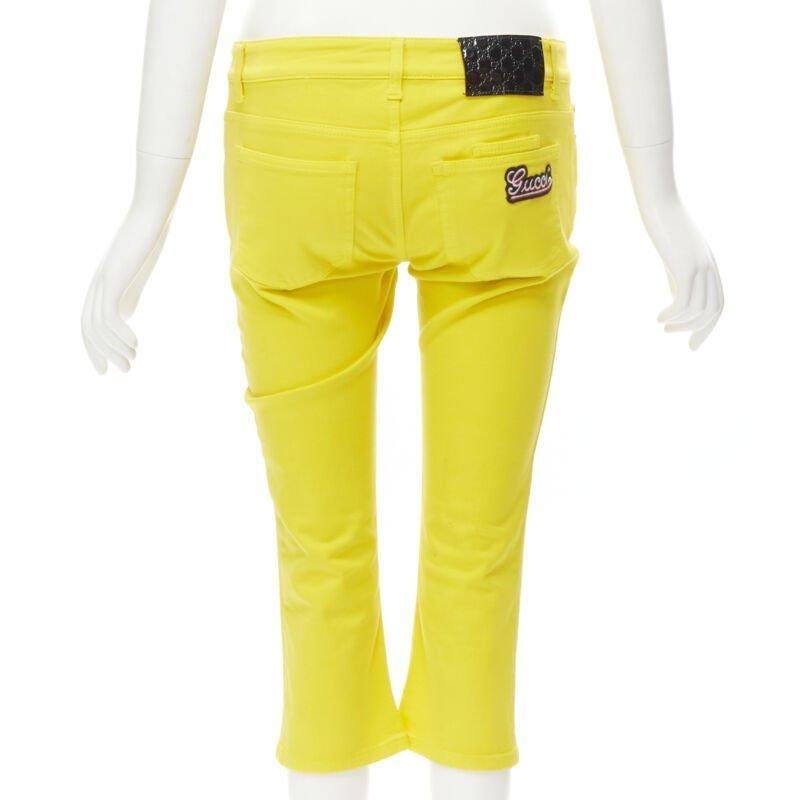 Yellow GUCCI Vintage Y2K yellow GG logo embroidery patent tag knee length jeans IT38 XS For Sale