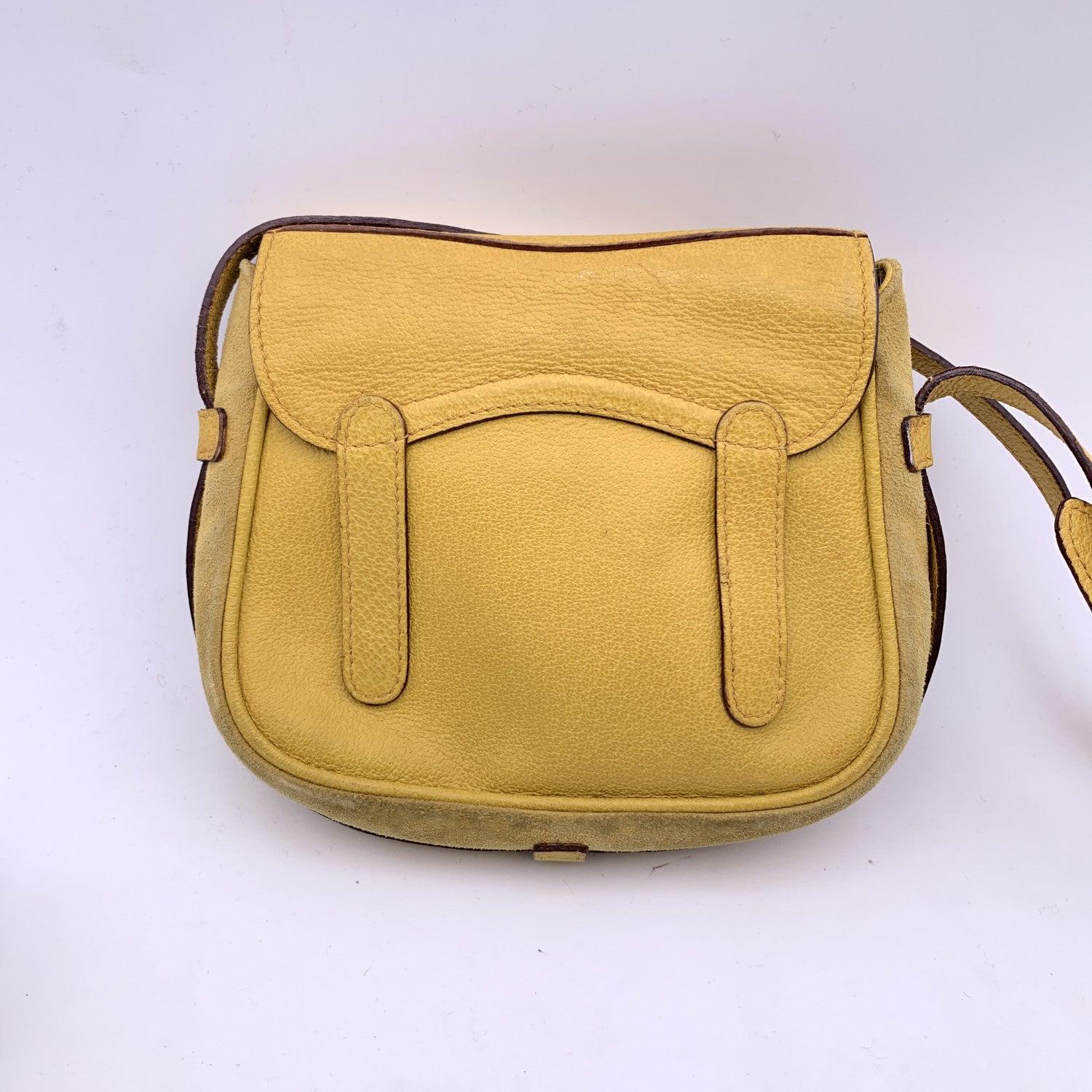 Gucci Vintage Yellow Leather Suede Saddle Convertible Belt Bag In Good Condition In Rome, Rome