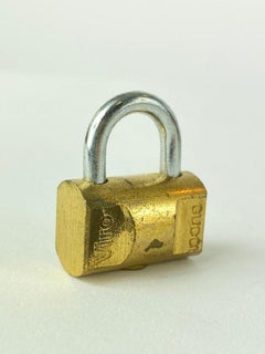 Gucci Viro Lock and Key Set with Luggage Tag and Clochette 13ga1117