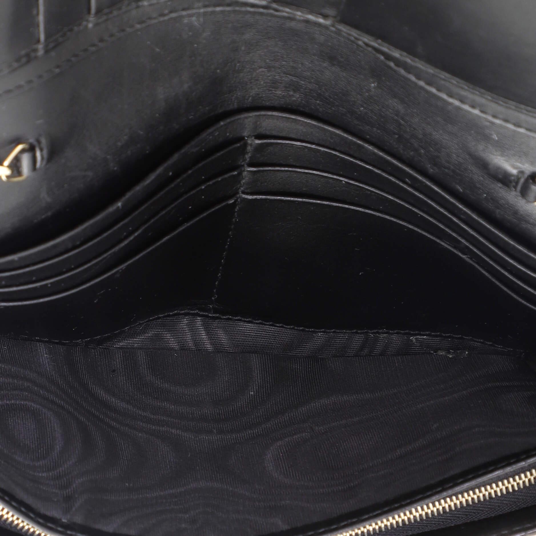 Women's or Men's Gucci Wallet on Chain Guccissima Leather