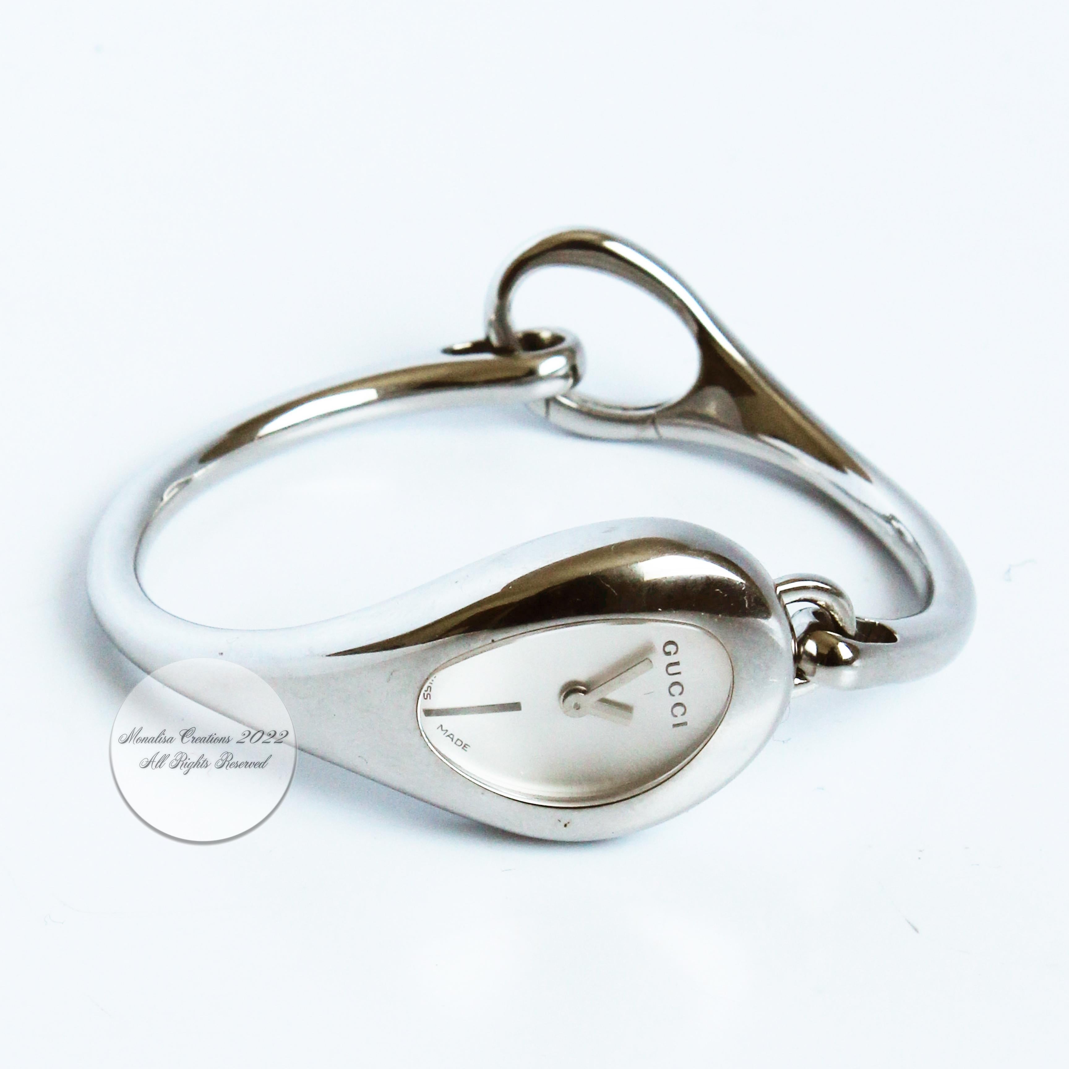 Gucci Watch Silver Metal Horsebit #103 Ladies Wrist Watch Modernist Abstract In Good Condition In Port Saint Lucie, FL