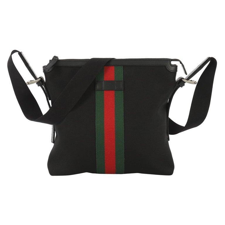 Gucci Web Messenger Bag Techno Canvas Medium at 1stDibs | gucci techno  canvas messenger bag, gucci web shoulder bag, gucci canvas messenger bag