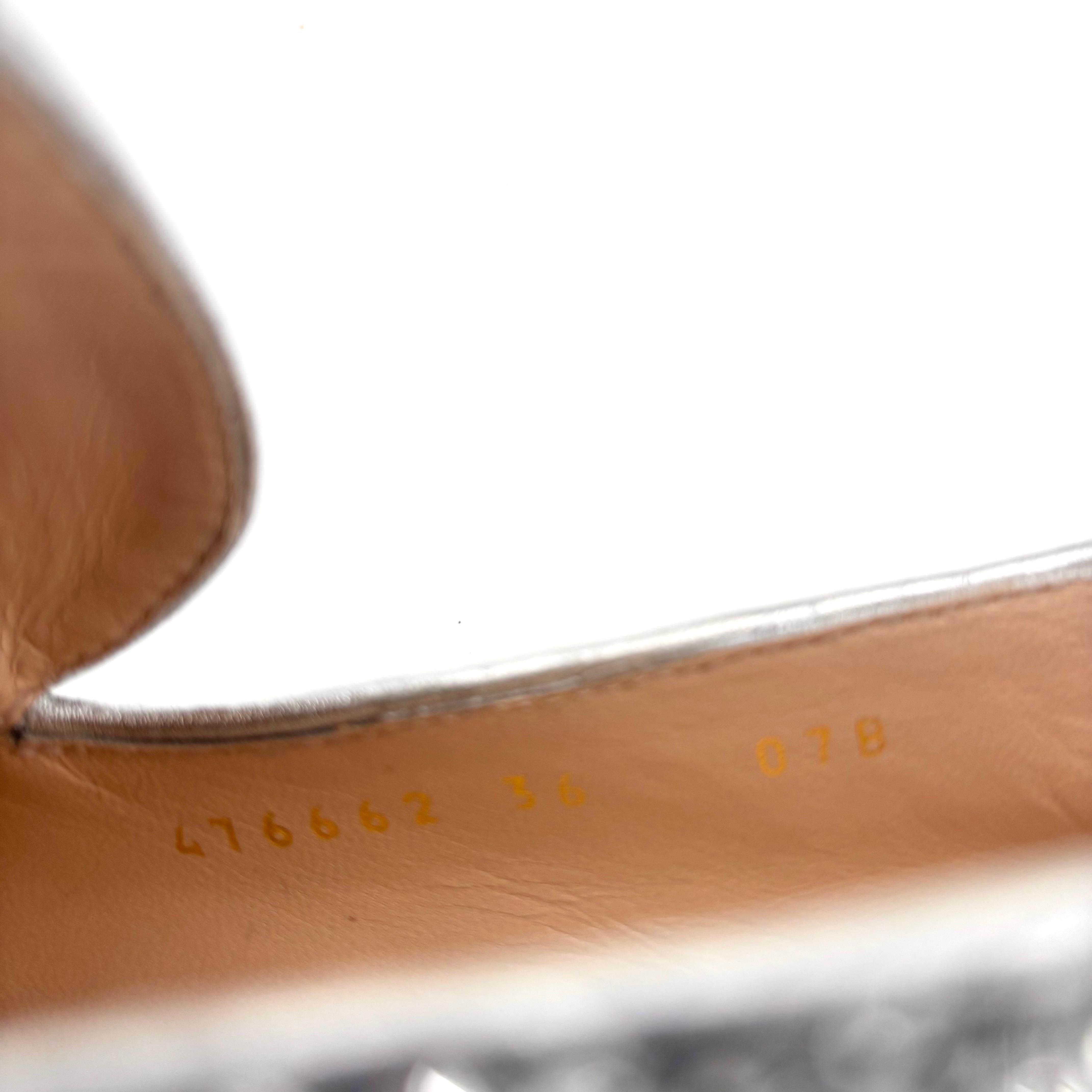 Gucci Web Stripe GG Peyton Silver Glitter Square Toe Platform Heeled Loafers 36 in vendita 2