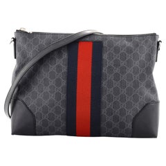 Gucci Messenger GG aus beschichtetem Segeltuch Medium mit Web-Reißverschluss