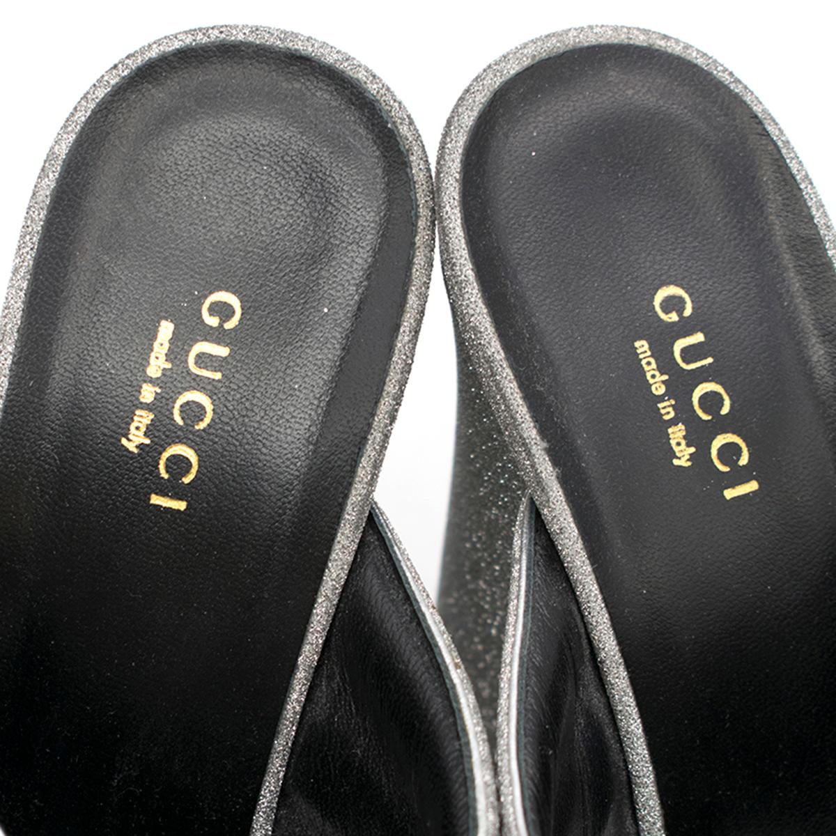 Gucci Webby Metallic Silver Mules Size 41 In Good Condition In London, GB